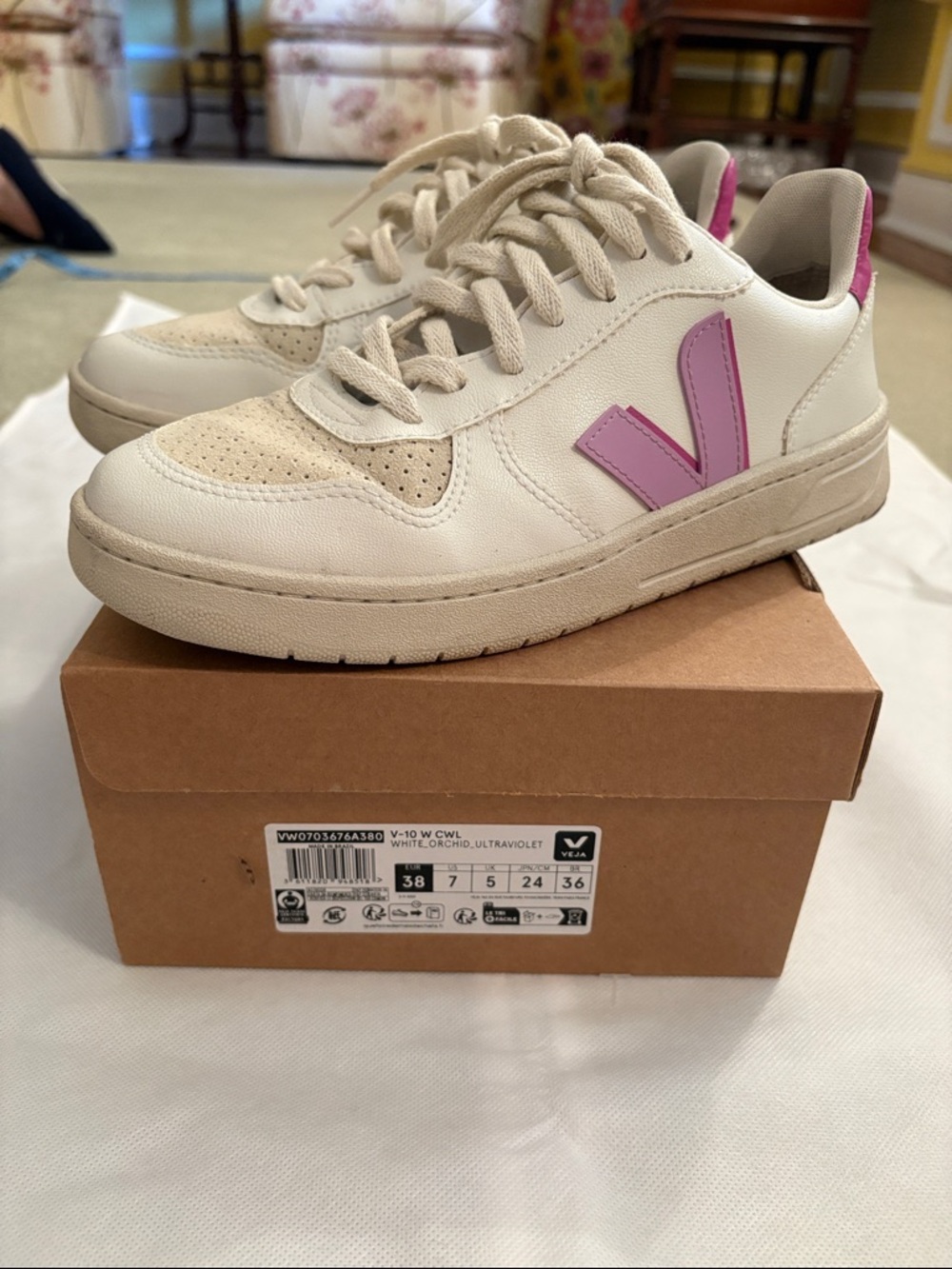 Veja Cream Leather Sneakers with Pink V Logo